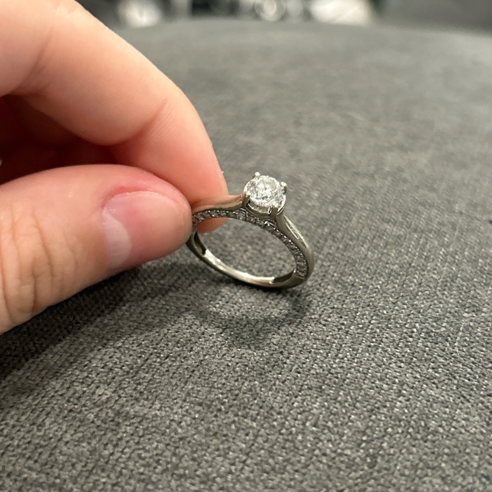 Silver Solitaire Ring with Brilliant Diamond - Picture 3 of 3